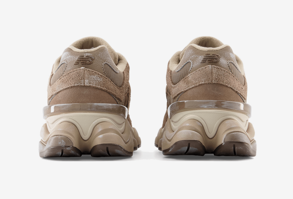 New Balance 9060 - Tan