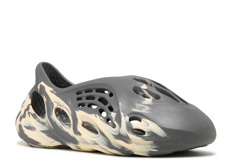 Foam Runner 'MXT MOON GREY'