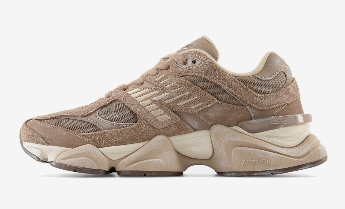 New Balance 9060 - Tan