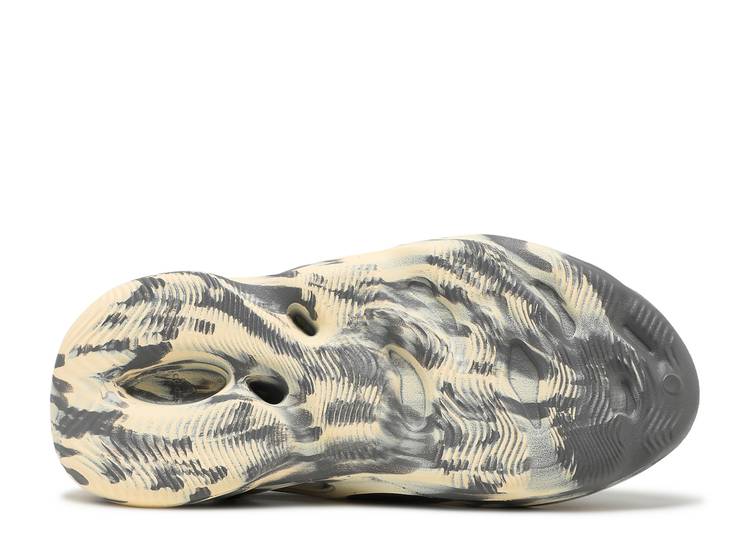 Foam Runner 'MXT MOON GREY'