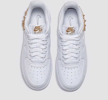 Air Force 1 '07 LX Lucky Charms  White